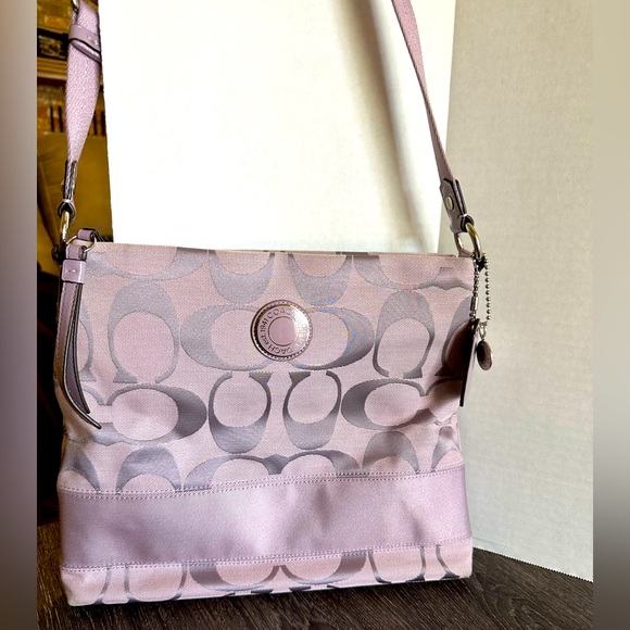 Coach Handbags - Coach lavender fabric purse